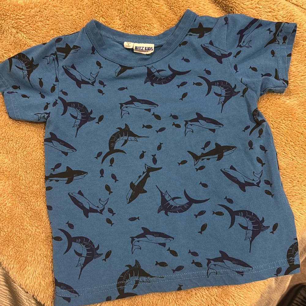 Boys 4T BIT’Z KIDS TSHIRT WITH SHARKS AND FISH THEME